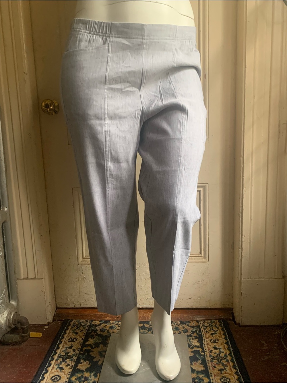 NWT J. Jill Grey Linen Stretch Capri Pants